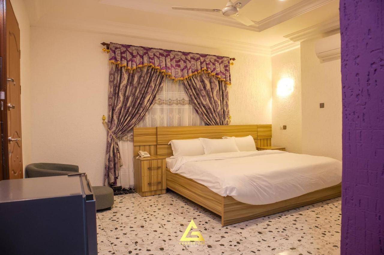 George Vee Hotel Ltd Kumasi Zewnętrze zdjęcie